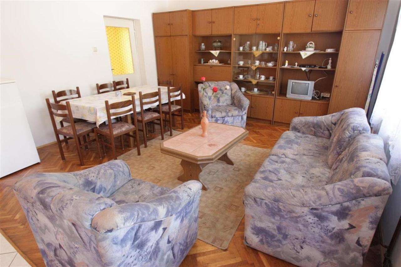 Four-Bedroom Apartment In Crikvenica II Exterior foto