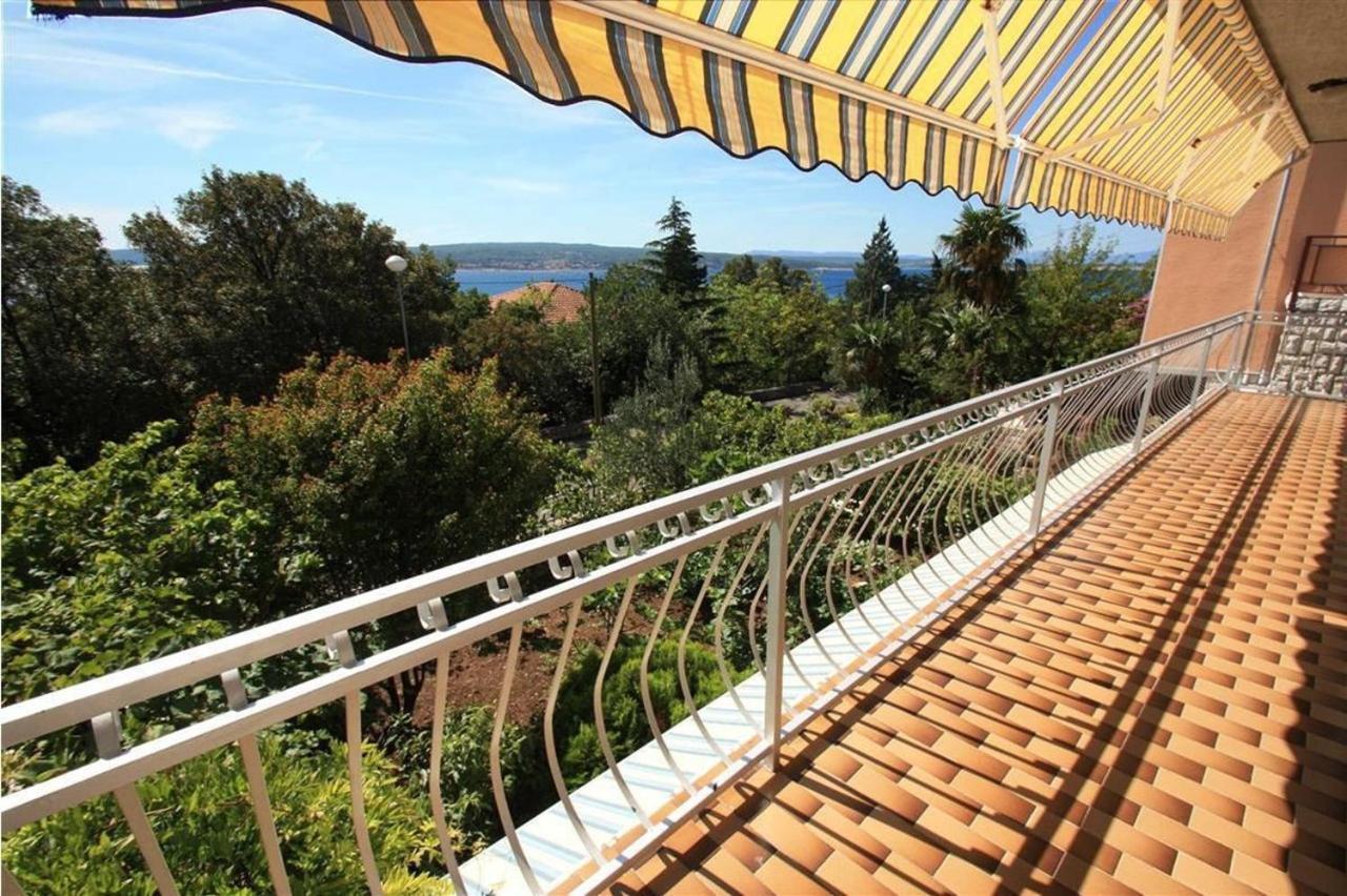 Four-Bedroom Apartment In Crikvenica II Exterior foto