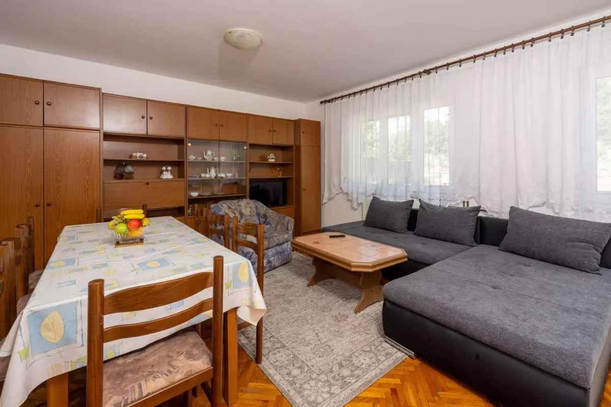 Four-Bedroom Apartment In Crikvenica II Exterior foto