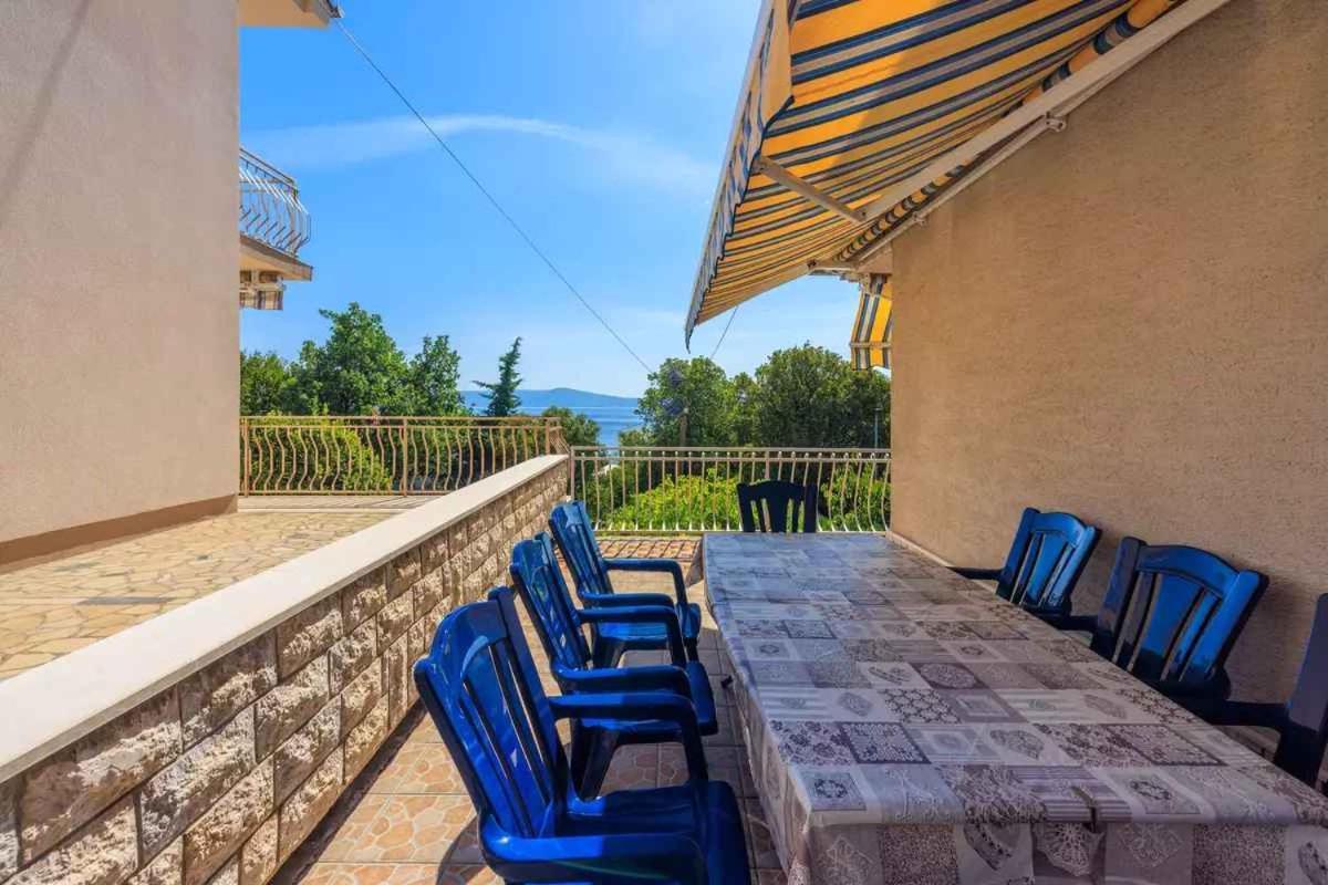 Four-Bedroom Apartment In Crikvenica II Exterior foto