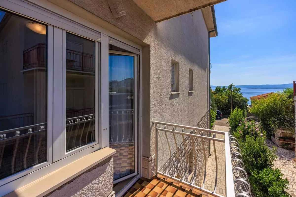 Four-Bedroom Apartment In Crikvenica II Exterior foto